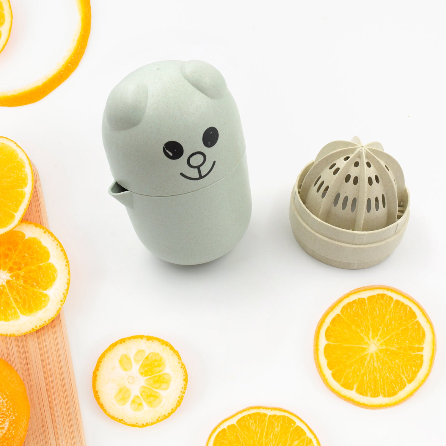 5491 Squeezer Simple Manual Citrus Juicer Small Portable Lime Juicer Cup Food Grade Plastic Juicer  High Quality Instant Juicer For Home  Travel Use 5491 Squeezer Simple Manual Citrus Juicer Small Portable Lime Juicer Cup Food Grade Plastic Juicer  High Quality Instant Juicer For Home  Travel Use